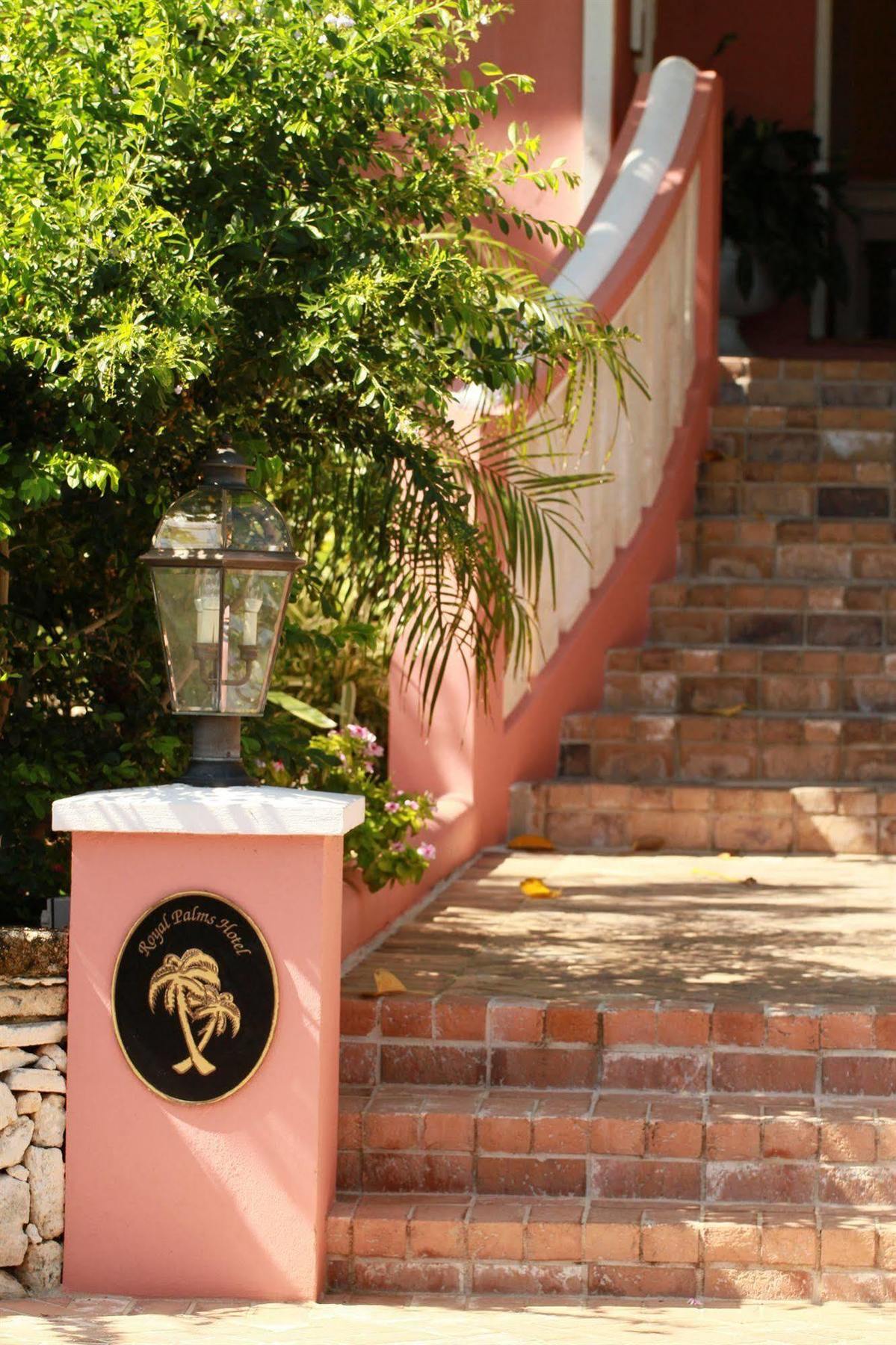 Royal Palms Hotel Hamilton City Luaran gambar